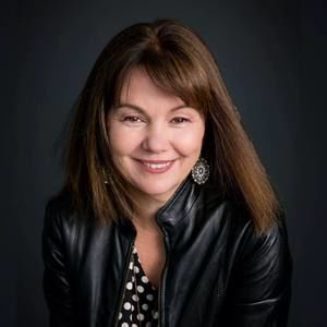 Meet your Posher, Lynn